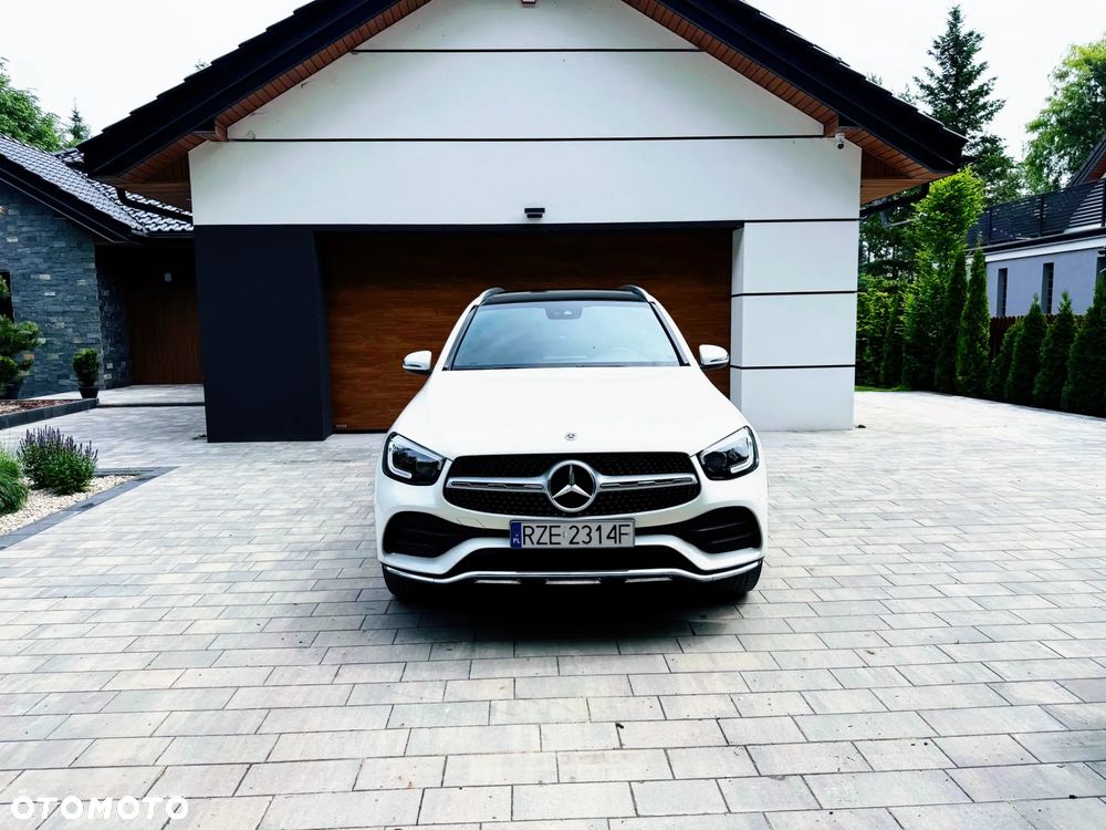 Mercedes-Benz GLC 220 d 4-Matic - 2