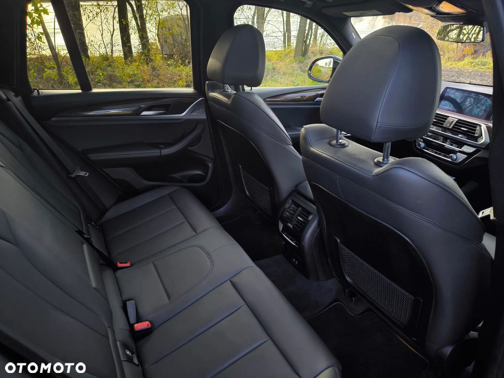 BMW X3 xDrive30i xLine - 11