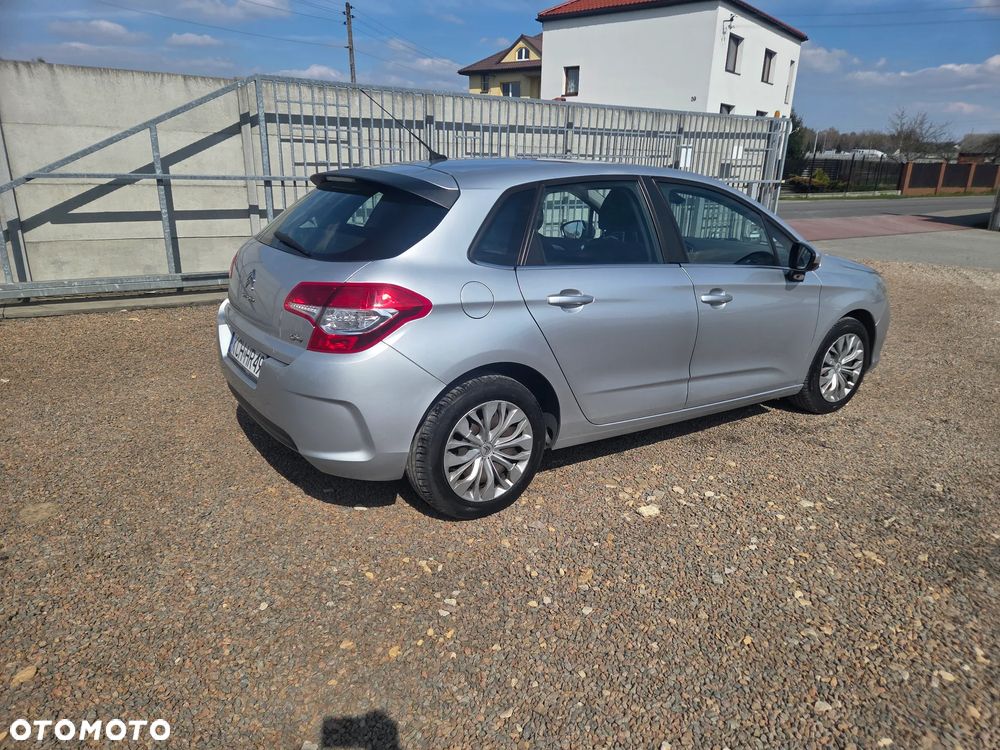 Citroën C4 1.6 HDi Feel - 2