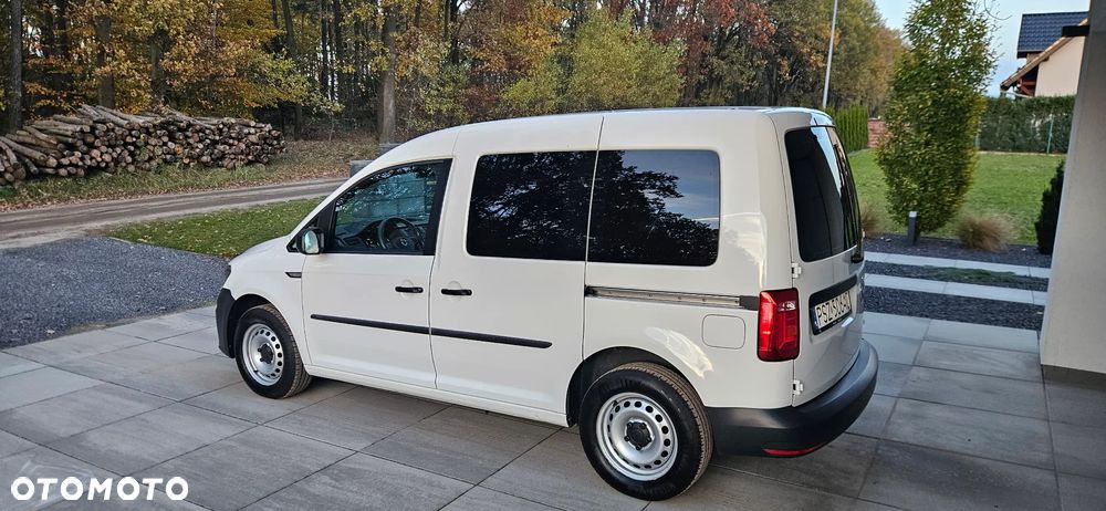 Volkswagen Caddy - 9
