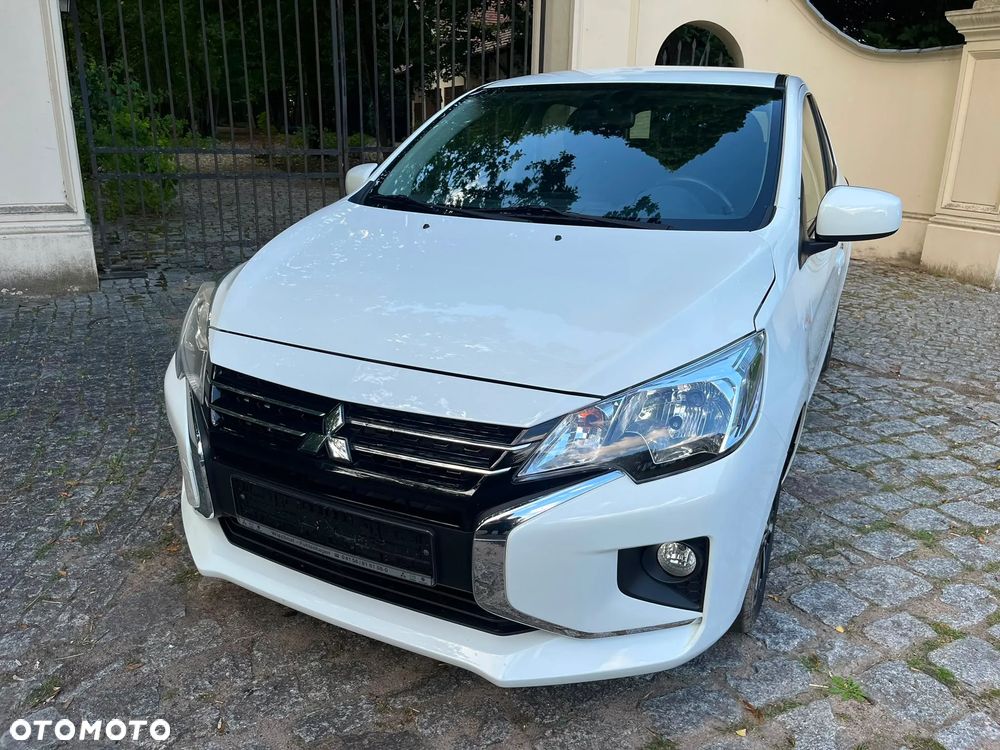 Mitsubishi Space Star 1.2 AS&G Invite - 4