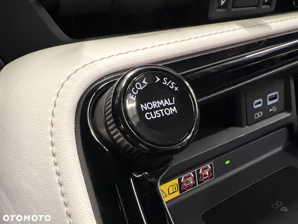 Lexus NX 350h F Sport AWD - 33