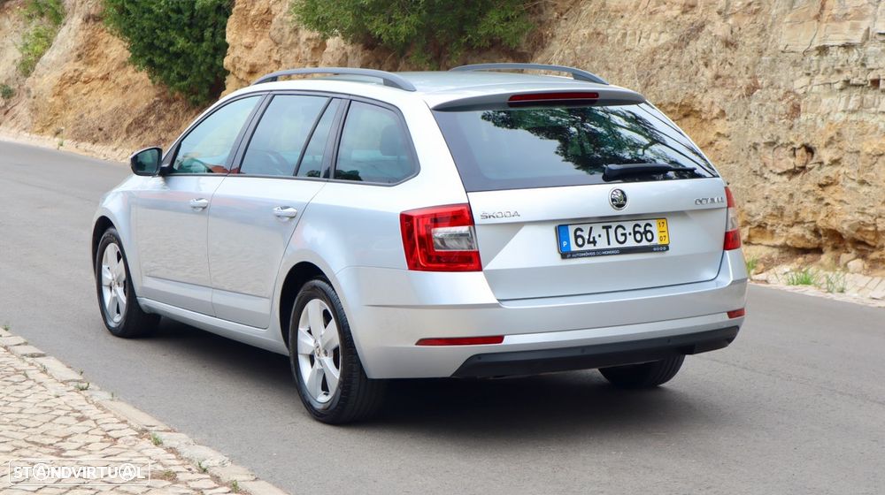 Skoda Octavia Break 1.6 TDi Ambition - 12