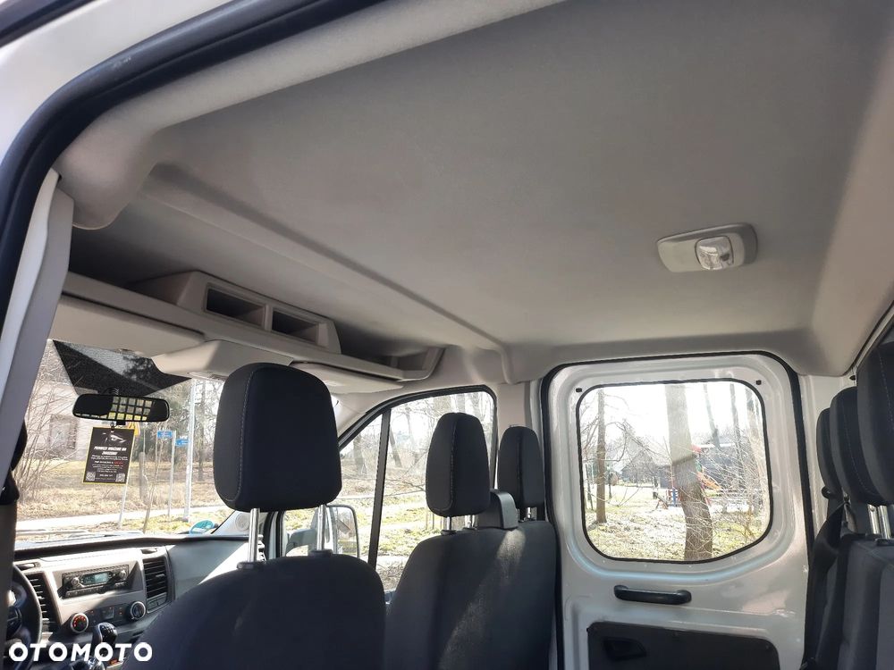Ford TRANSIT DOKA 7osób - 19