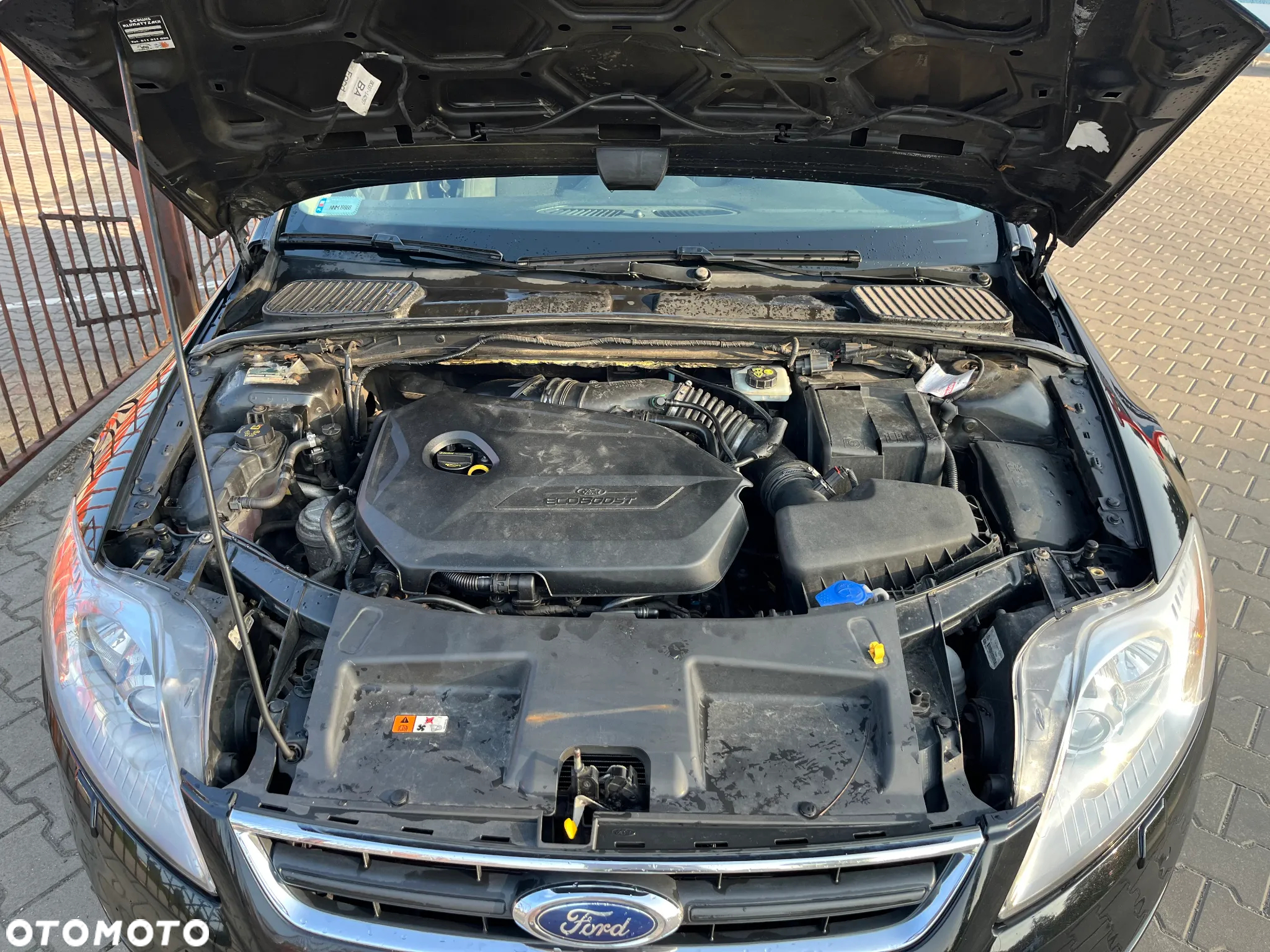 Ford Mondeo 1.6 T Ghia - 15