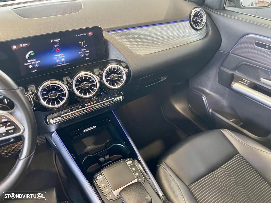 Mercedes-Benz GLA 250 e 8G-DCT Progressive - 22