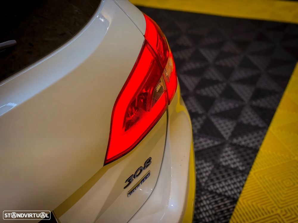 Peugeot 308 1.6 BlueHDi Active - 21