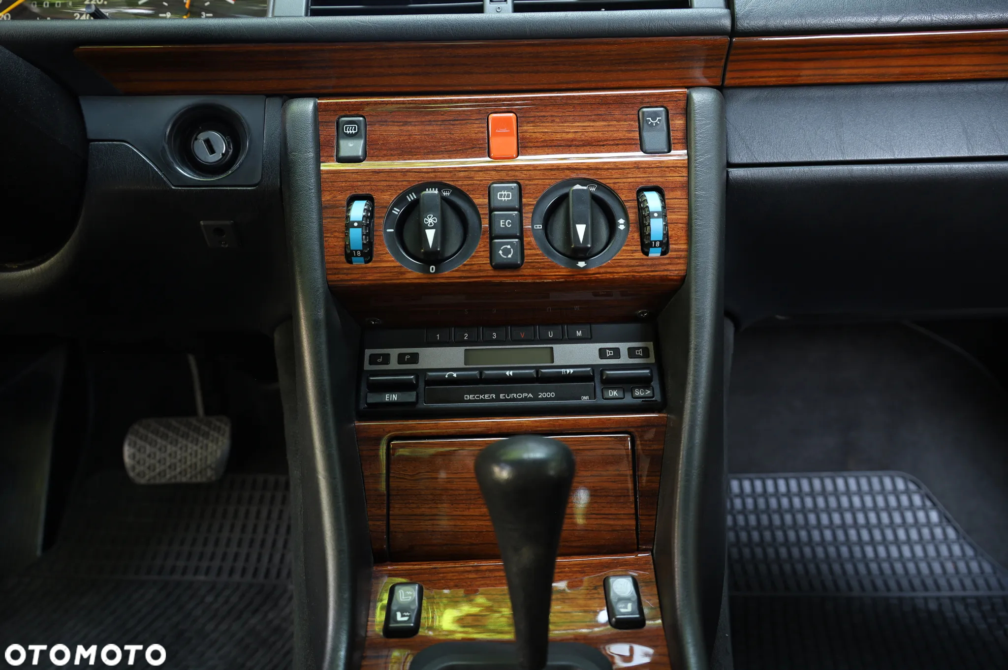 Mercedes-Benz W124 (1984-1993) - 26