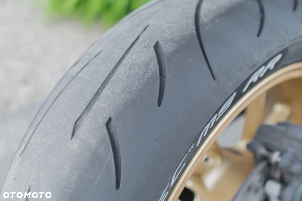 Yamaha R7 - 27