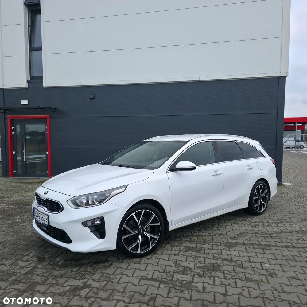Kia Ceed 1.4 T-GDI OPF Spirit - 17