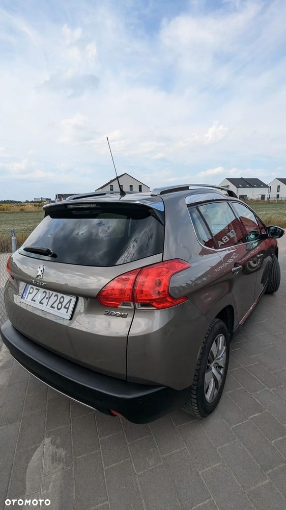 Peugeot 2008 1.6 VTi Allure - 4