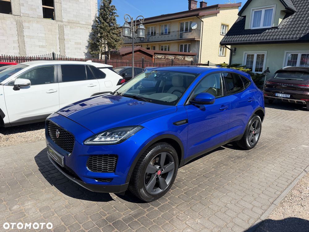 Jaguar E-Pace 2.0 i4D AWD R-Dynamic Chequered Flag - 24