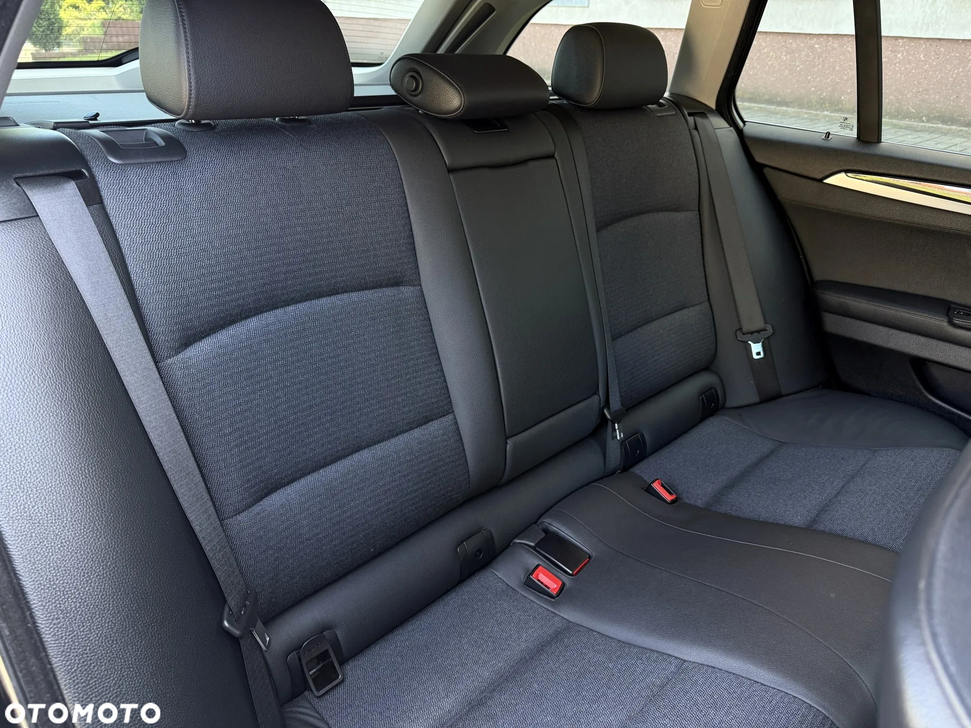 BMW Seria 5 520d Touring - 37