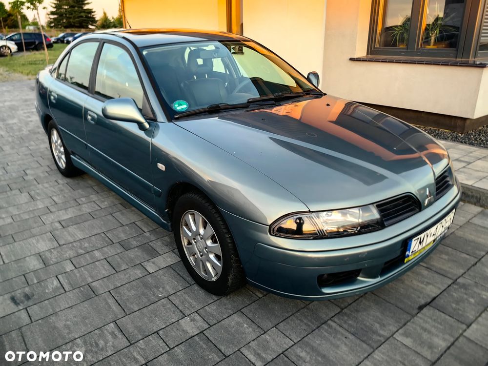 Mitsubishi Carisma 1.8 GDI Automatik Comfort Plus - 2