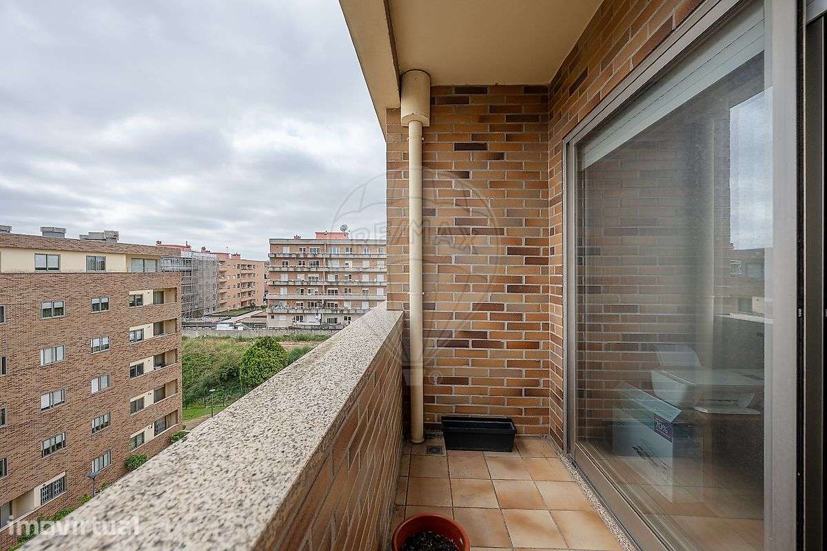 Apartamento T2 para arrendamento - Grande imagem: 4/37
