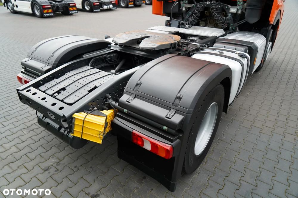 Mercedes-Benz ACTROS 1848 / PEŁNY ADR / SALONKA / STREAM SPACE - 16
