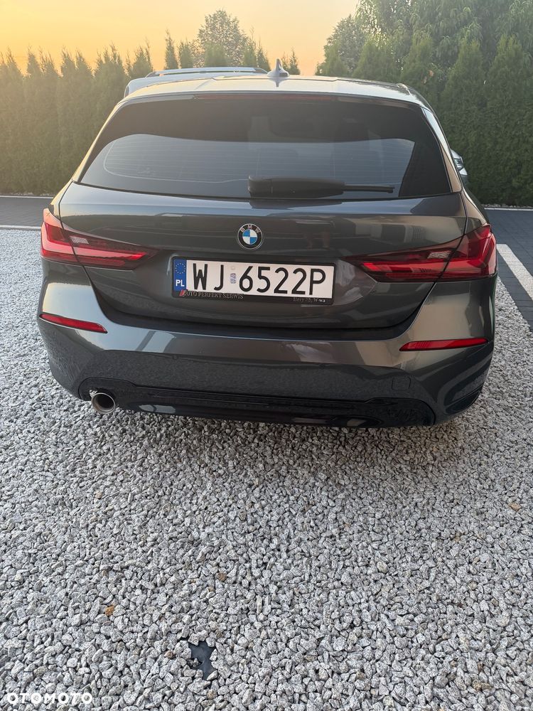 BMW Seria 1 118i Sport Line - 20