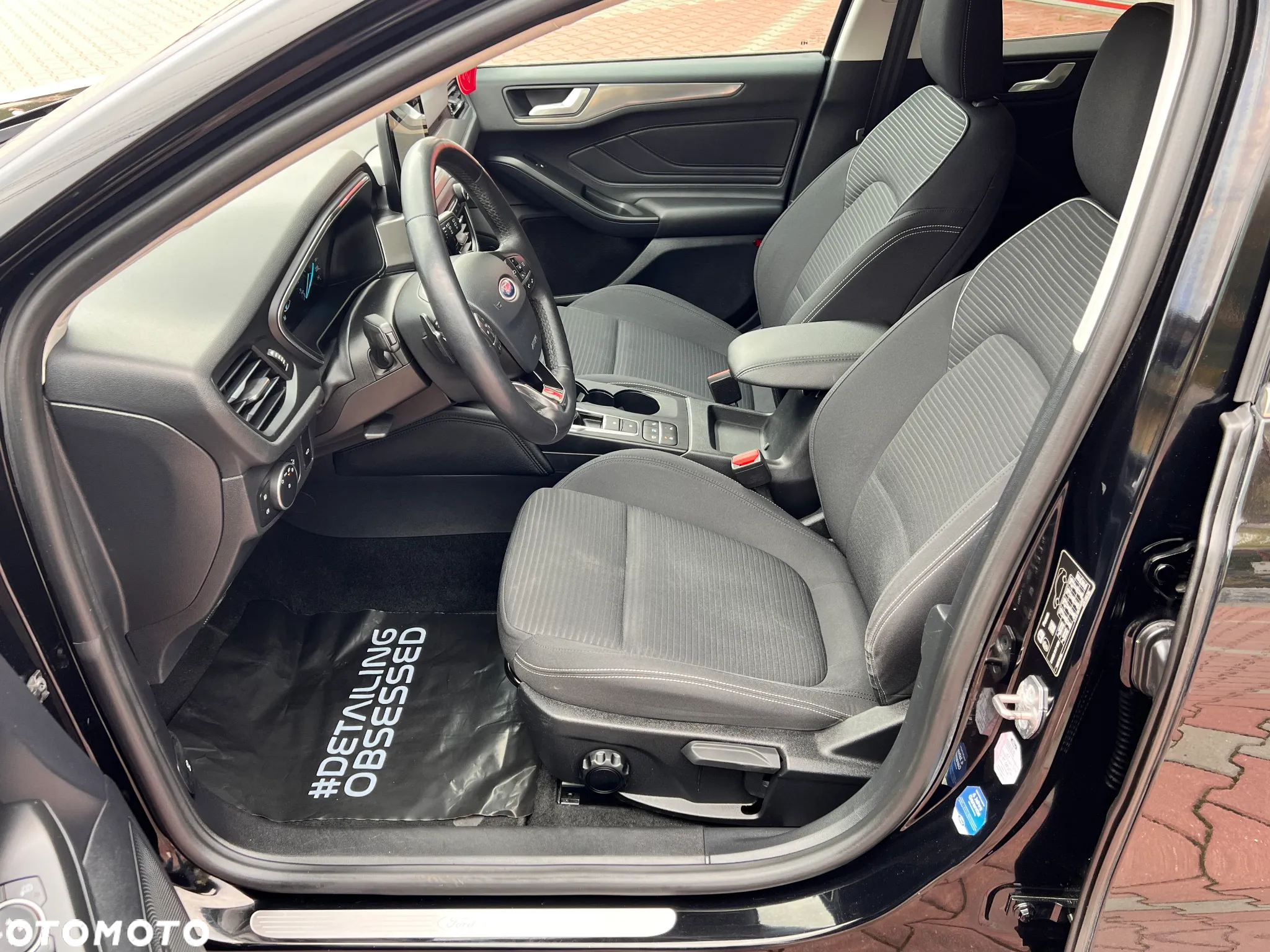 Ford Focus 1.5 EcoBlue Titanium X - 19