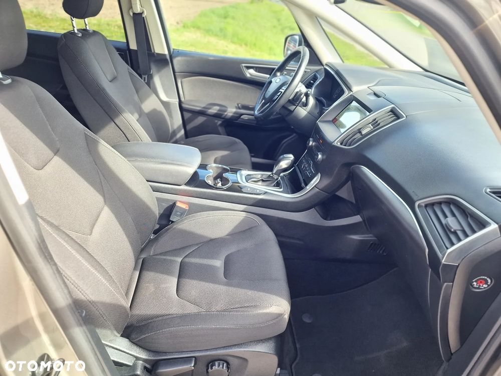 Ford S-Max 2.0 TDCi Titanium PowerShift - 29