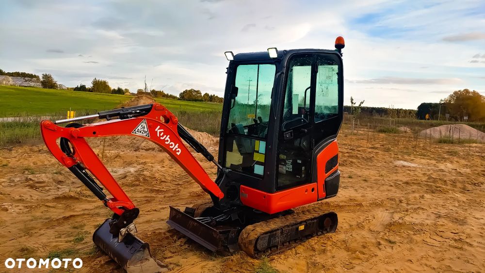 Kubota KX016-4 - 1