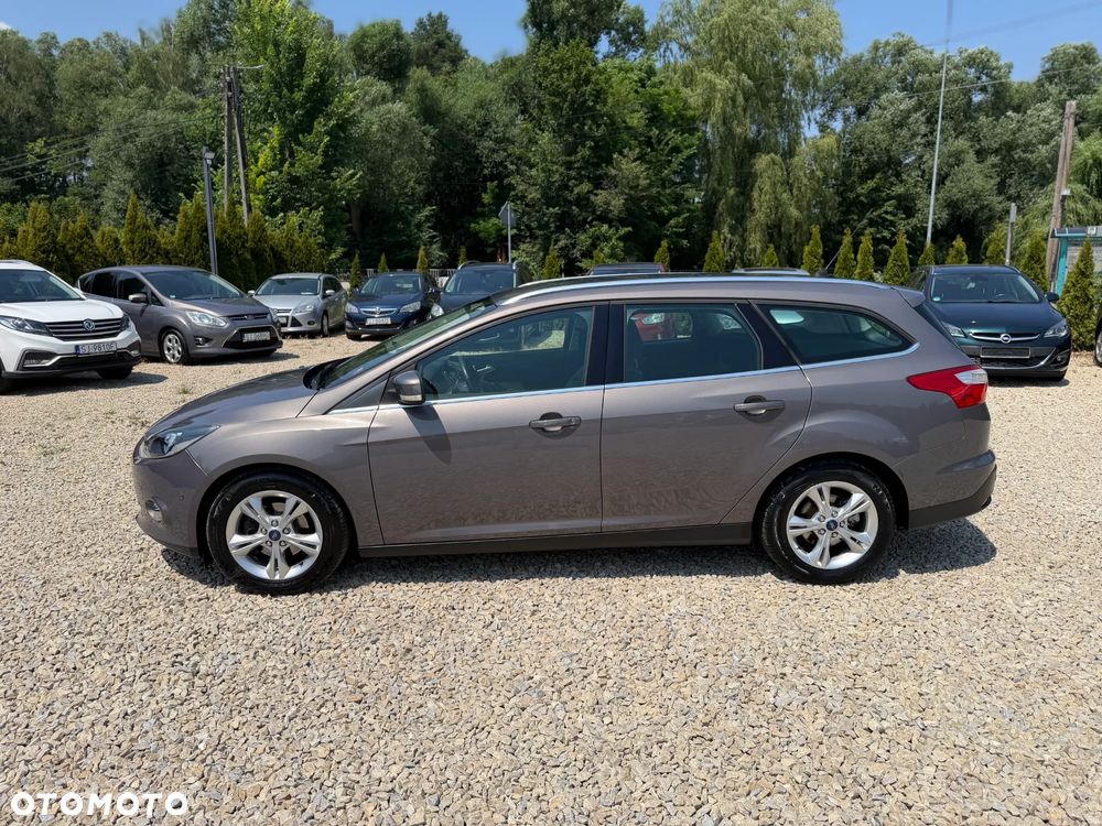 Ford Focus 1.6 TDCi DPF Champions Edition - 3