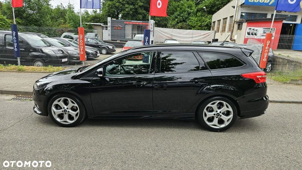 Ford Focus 2.0 EcoBoost ST mit Leder-Sport-Paket - 15