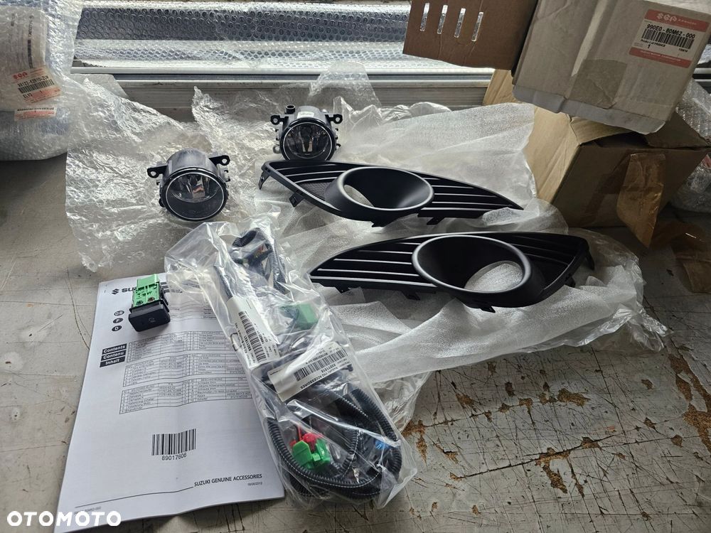 zestaw lamp przeciwmgielnych suzuki splash oe 990e0-80m62-000 - 1