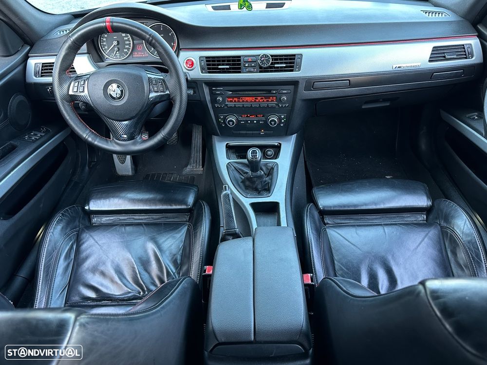 BMW 318 d Touring Pack M - 15