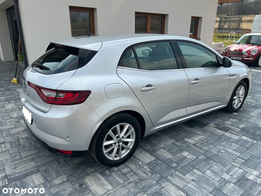 Renault Megane 1.5 Blue dCi Intens - 12