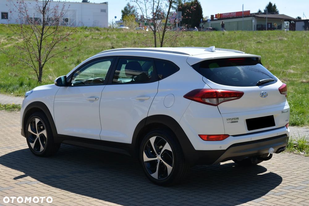 Hyundai Tucson 2.0 CRDI 4WD Style - 25