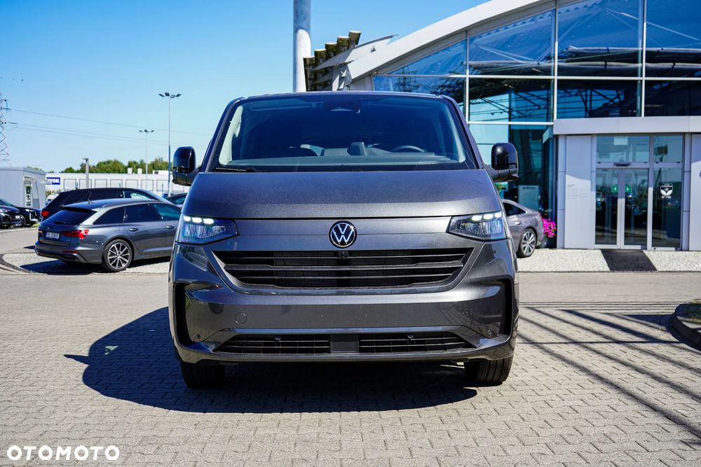 Volkswagen Caravelle - 4