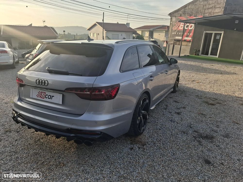 Audi A4 Avant 35 TDI S tronic - 12