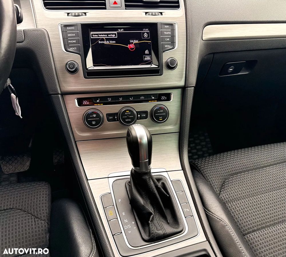 Volkswagen Golf 1.6 TDI DPF BMT DSG Highline - 17