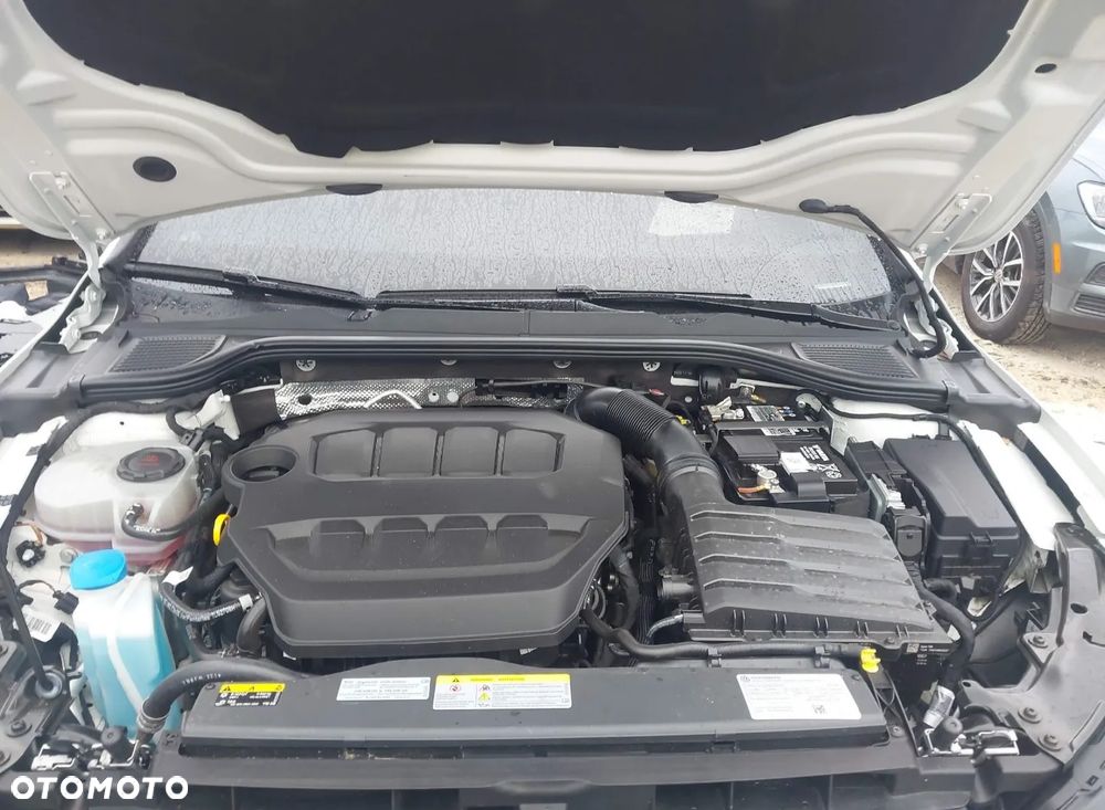 Volkswagen Golf 2.0 TSI 4Motion R DSG - 9