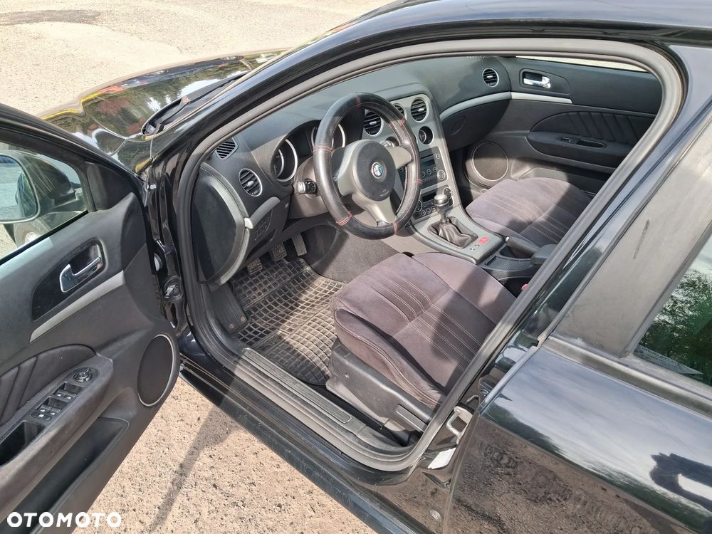 Alfa Romeo 159 1.9 JTDM 16V DPF - 9
