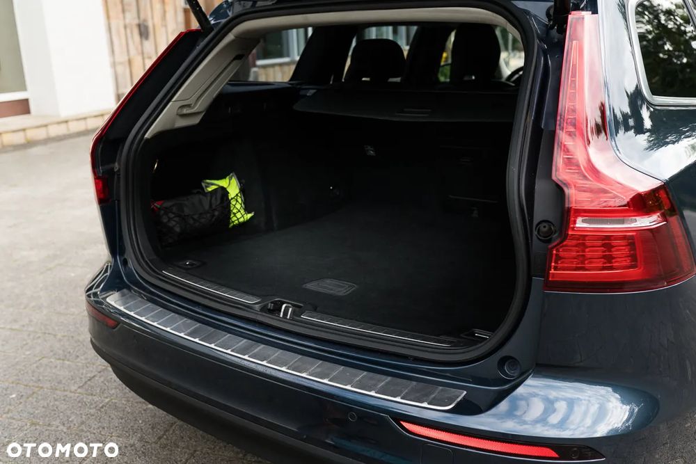 Volvo V60 D3 Momentum Pro - 9
