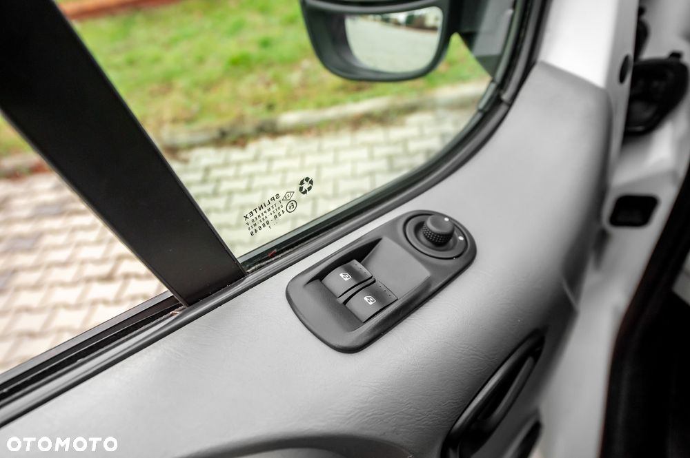 Opel Vivaro L2H1 - 16