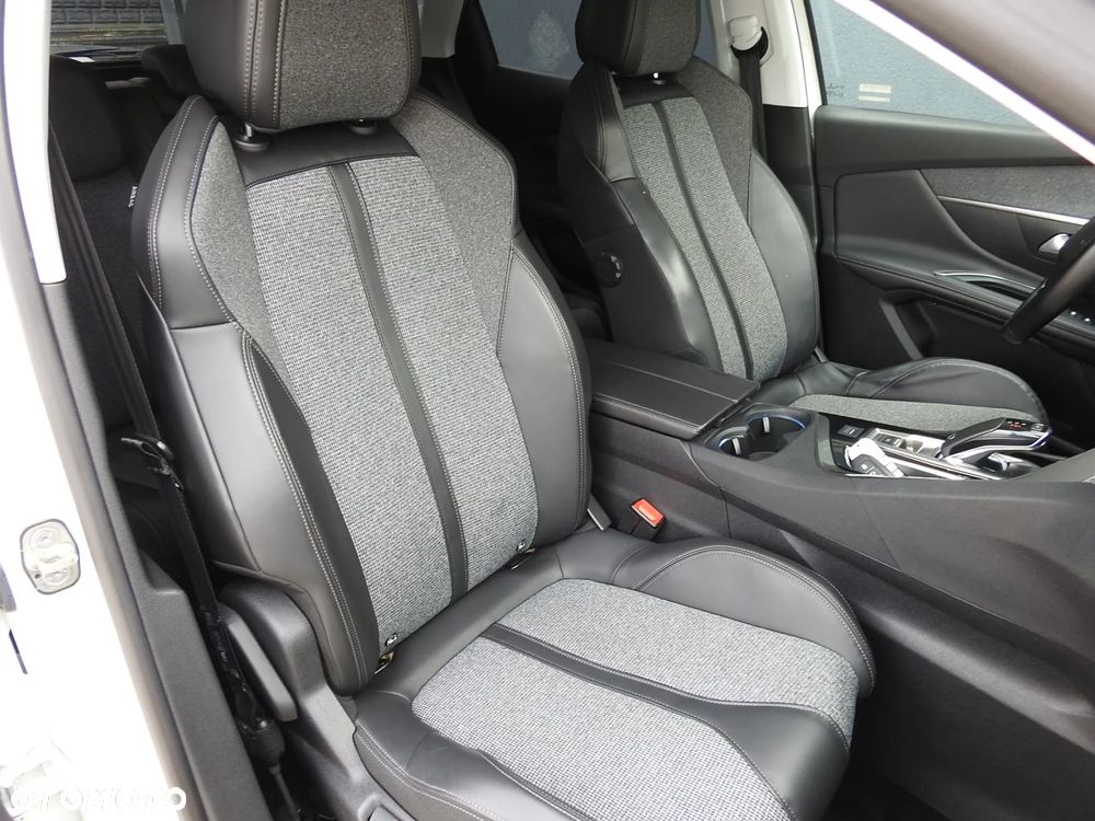 Peugeot 3008 BlueHDi 120 EAT6 Stop & Start Allure - 11