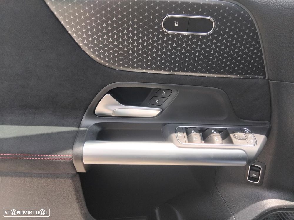 Mercedes-Benz EQA 250+ AMG Line - 12