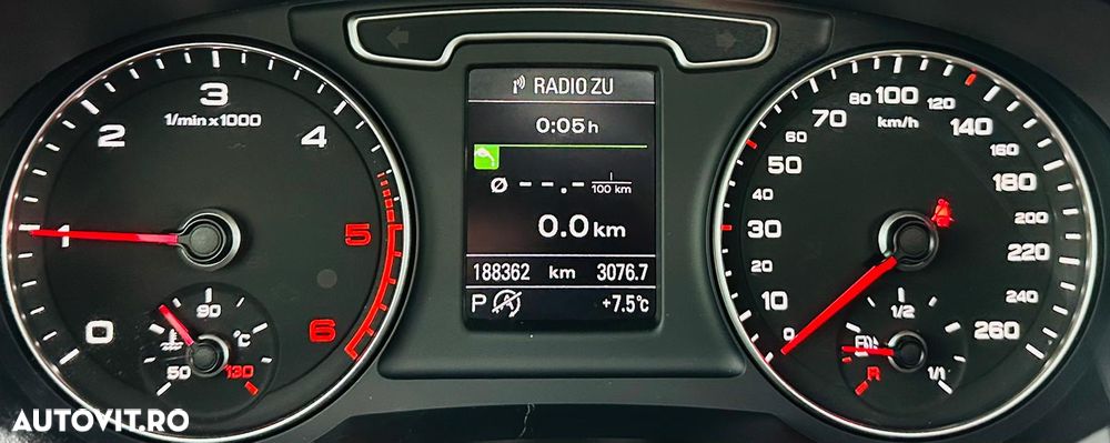 Audi Q3 2.0 TDI Quattro S tronic - 32