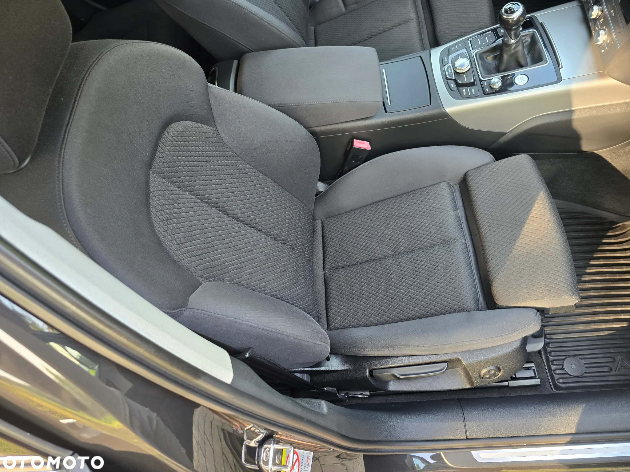 Audi A6 Avant 2.0 TDI DPF sport selection - 29