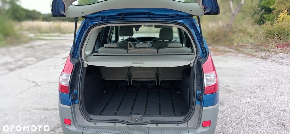 Renault Scenic - 5