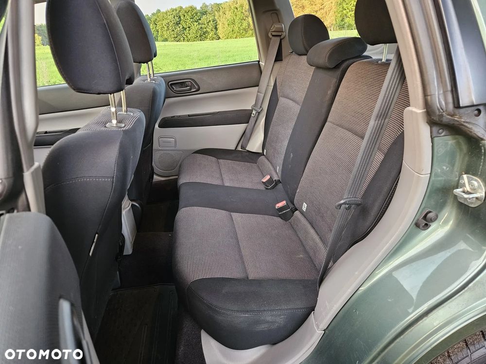 Subaru Forester 2.0 XC Celebration - 24