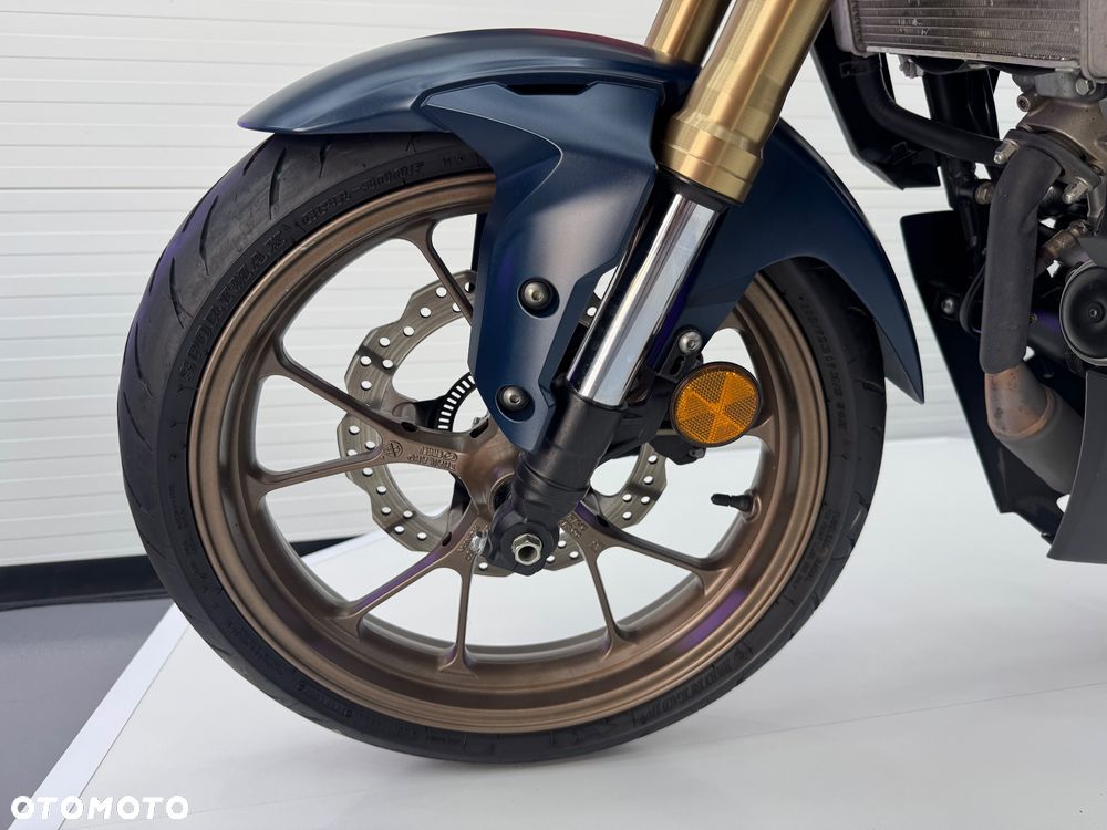 Honda CB - 35