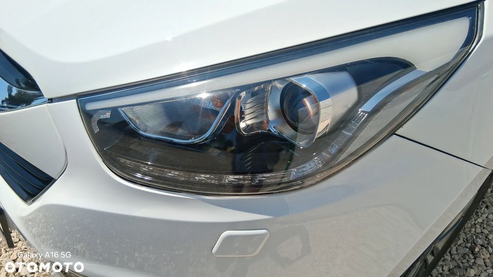 Hyundai ix35 2.0 CRDi 4WD Premium - 8