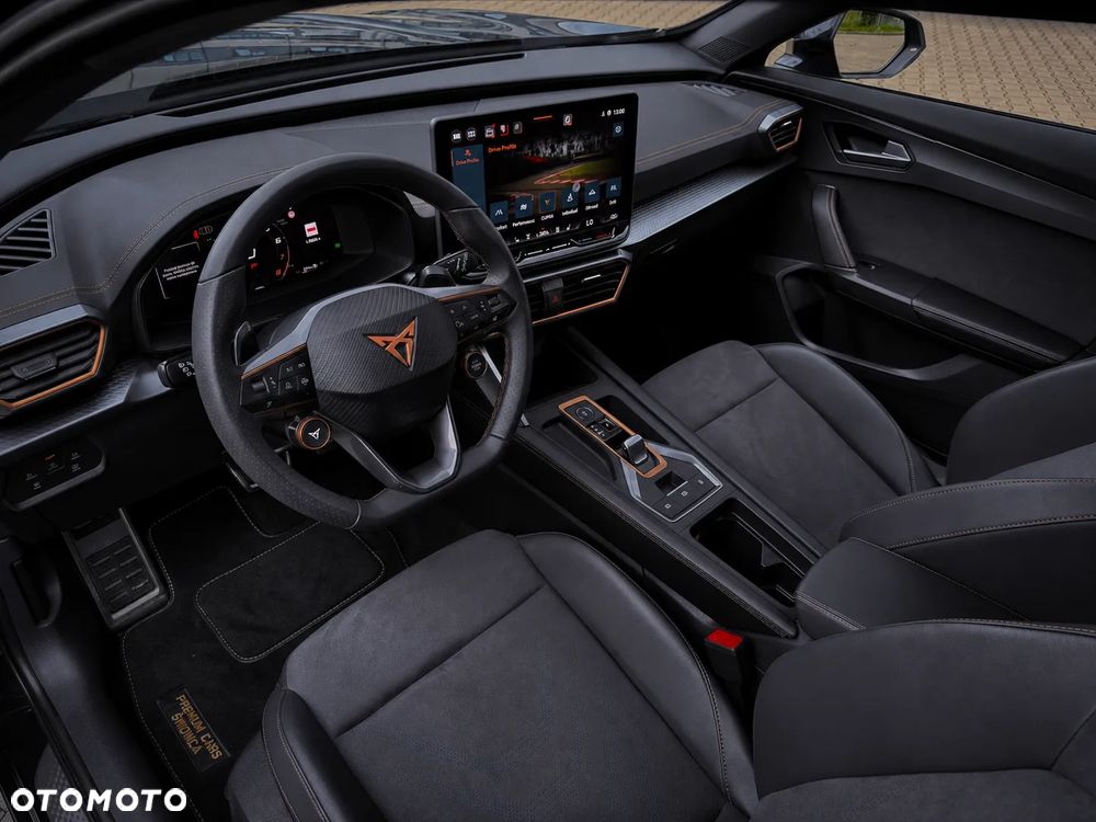 Cupra Formentor 2.0 TSI 4Drive DSG VZ Tribe Edition - 18