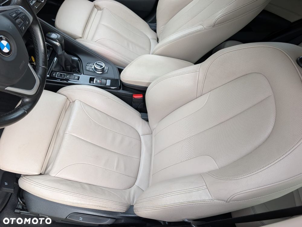 BMW X1 xDrive18d Sport - 27