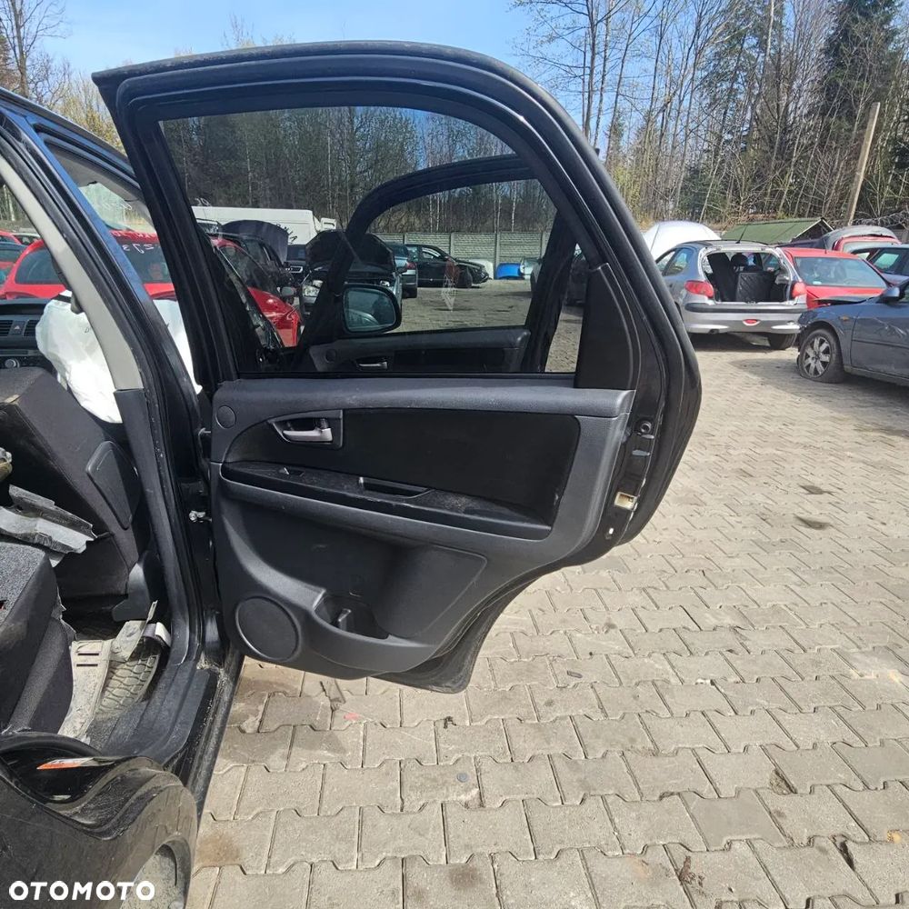 Drzwi / przód tył prawe lewe / SUZUKI SX4 (kod lak: ZJ3) - 3