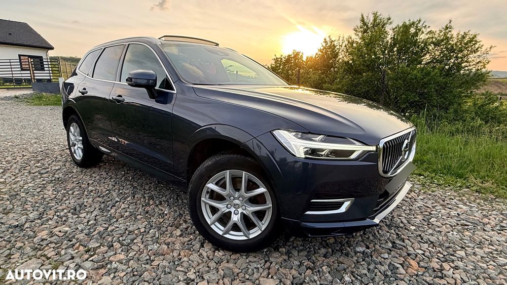 Volvo XC 60 T8 Twin Engine AWD Geartronic Momentum - 1