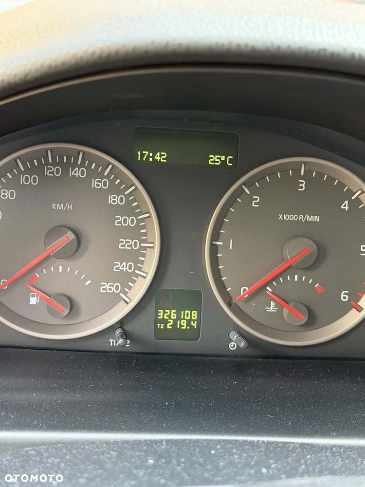 Volvo C30 2.0D Momentum - 9